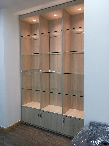 Tủ trưng bày kính MDF