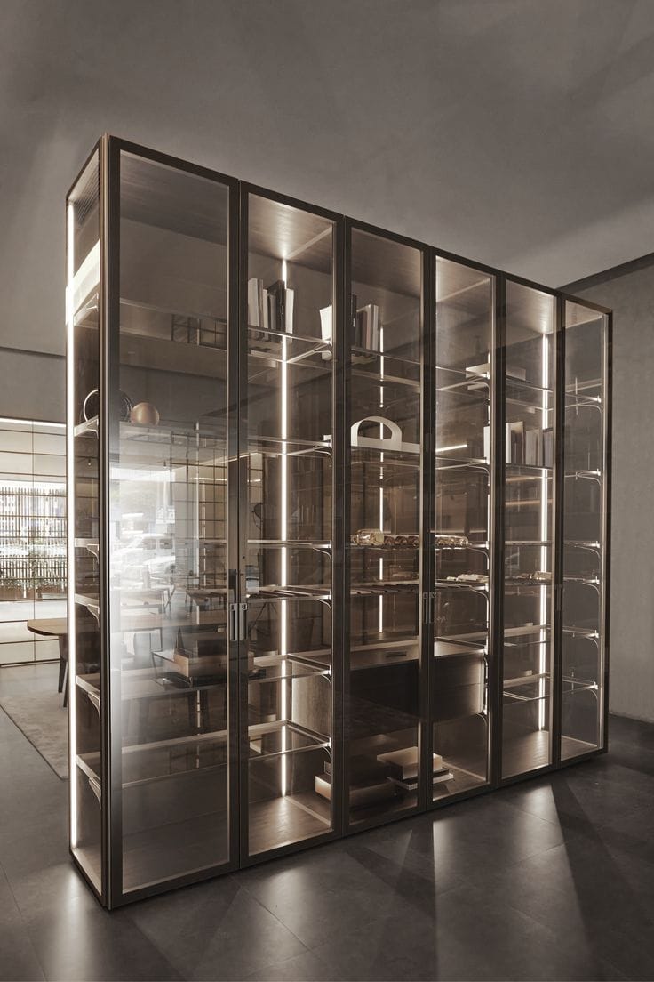 Tủ kính trưng bày sản phẩm (1)