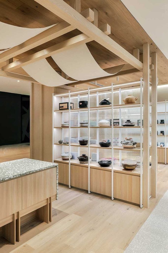 Tủ trưng bày shop (5)