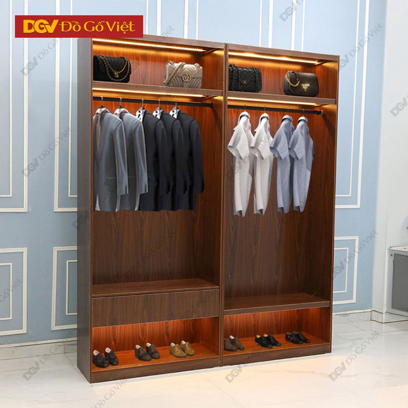 Tủ kính gỗ trưng bày quần áo